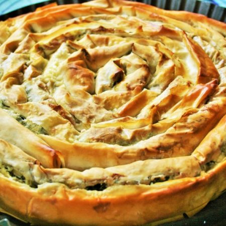 Besttat Koy Tepsi Pastry with Spinach and Feta 850gr (Ispanak ve Peynirli Koy Boregi)