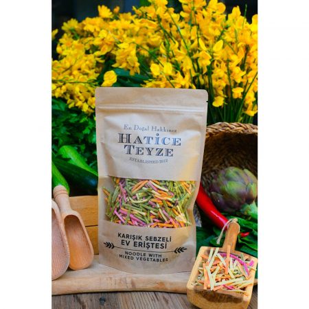 Hatice Teyze Noddle with Mix Vegetables (Karisik Sebzeli Ev Eristesi) 500 Gr