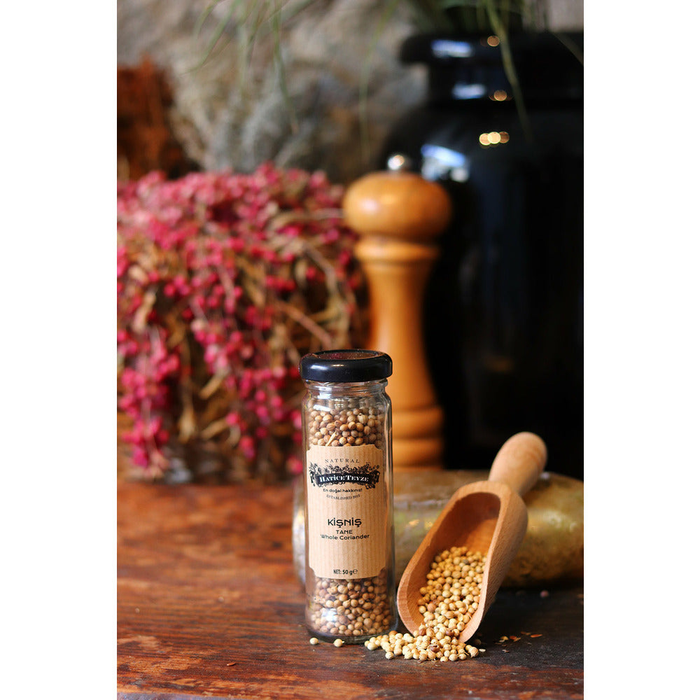 Hatice Teyze Whole Coriander (Tane Kişniş) 25g_630775026dae7.jpeg Hatice Teyze Whole Coriander (Tane Kişniş) 25g - Image 1
