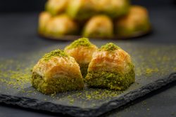 Lezza Fıstıklı Baklava 2.5 Kg